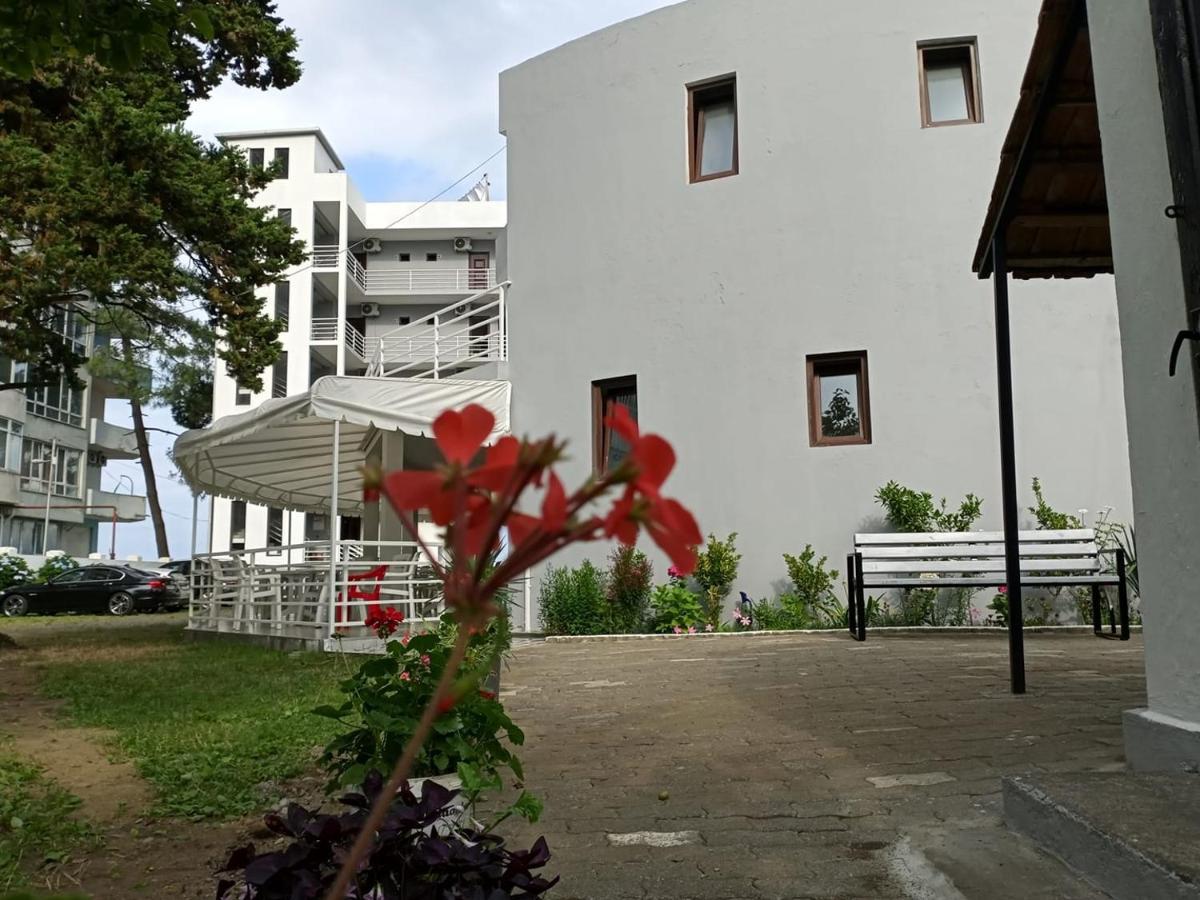 Hotel Medusa Kobuleti Exterior photo